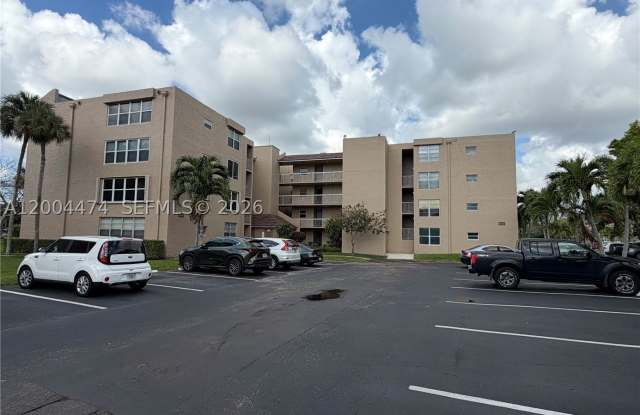 9440 Tangerine Pl Gallery 1