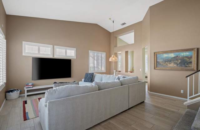 Desert Oasis (close to the strip  airport) Gallery 2