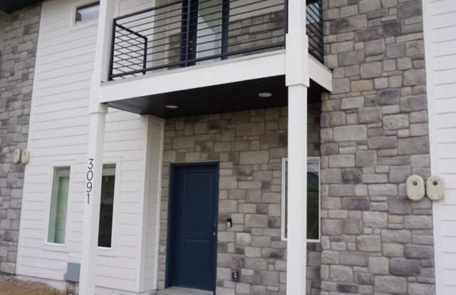 Layton Townhome 3 Bed 2.5 Bath photos photos Layton Townhome 3 Bed 2.5 Bath photos photos