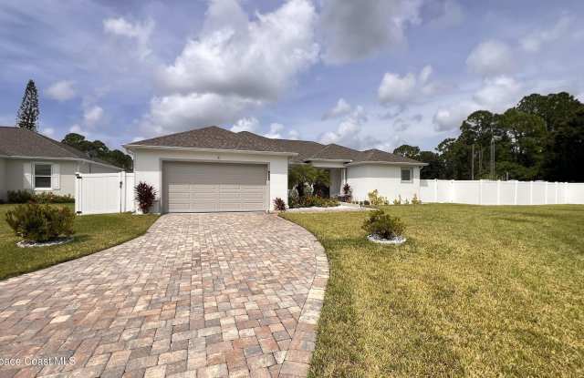 924 Captiva Island Circle SW Gallery 3