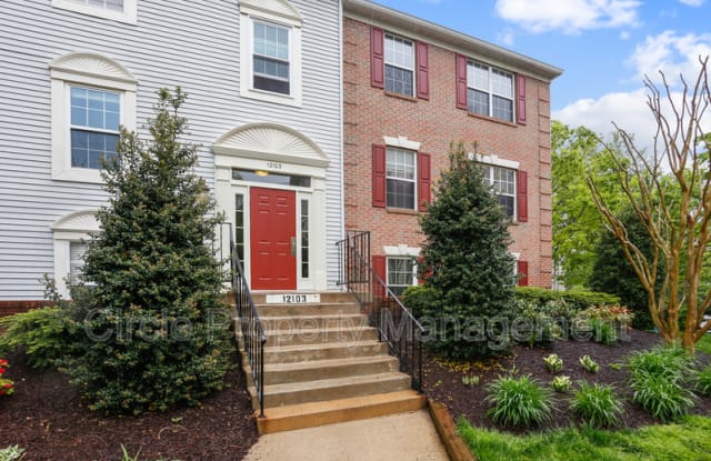 12103 Greenway Ct - 12103 Greenway Court, Fair Oaks, VA 22033