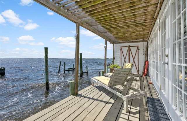 4291 Pine Island RD NW - 4291 4291/4299 Pine Island Rd NW, Matlacha Isles-Matlacha Shores, FL 33993