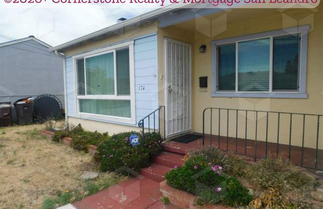 374 Aloha Dr Gallery 2