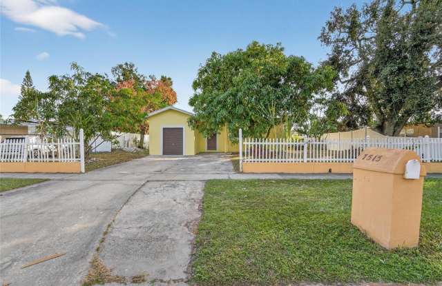 7515 TIDEWATER TRAIL - 7515 Tidewater Trail, Palm River-Clair Mel, FL 33619