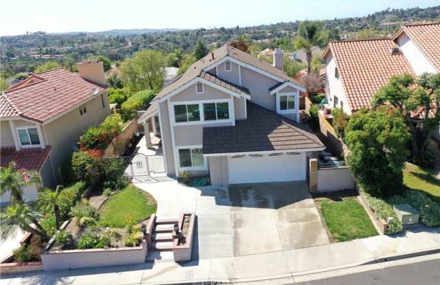 27285 Viana - 27285 Viana, Mission Viejo, CA 92692