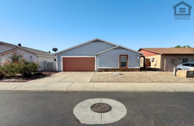 425 East Marco Polo Road - 425 East Marco Polo Road, Phoenix, AZ 85024