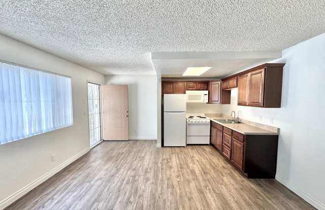 Senior/Disabled Community: 1bd/1ba Nicely updated! On-site laundry, LVP flooring, NO STAIRS! **Seniors 62+ or disabled persons ONLY** photos photos