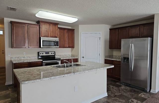 Beautiful 3/2 in Fernandina Beach Gallery 4
