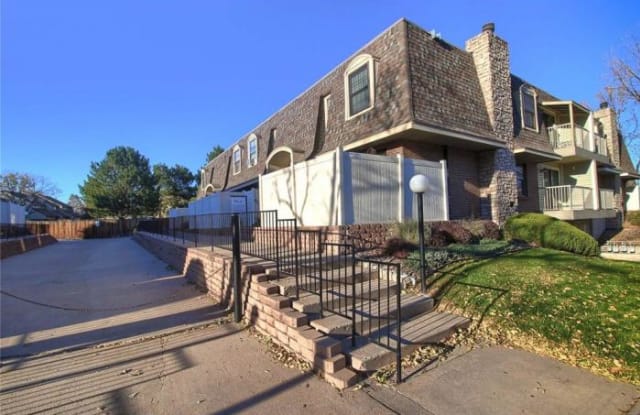 15553 E Wyoming Dr #B - 15553 East Wyoming Drive, Aurora, CO 80017