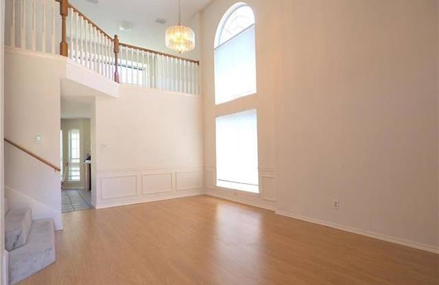 2932 Renaissance Circle Gallery 2