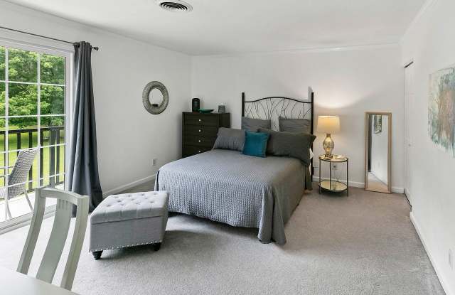 5267 Fountainhead Ln Room#1 - 5267 Fountainhead Lane, Knox County, TN 37918