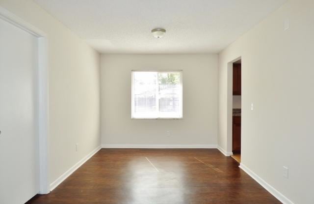 6039 JAGUAR DR W Gallery 3