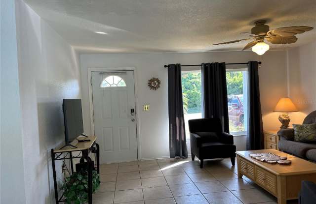 18625 ALPHONSE Circle Gallery 2