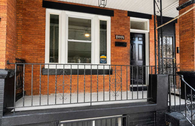 Newly renovated 3 bedroom Gallery 1