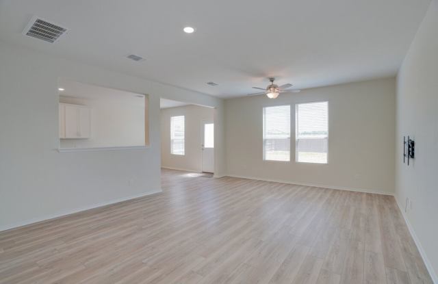 1109 Paradise Canyon Drive, Jarrell, TX 76537 Gallery 1