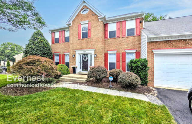920 Lake Front Drive Gallery 1
