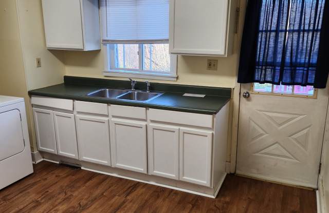 5 N Main St photos photos