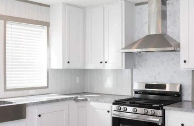 110 State St photos photos