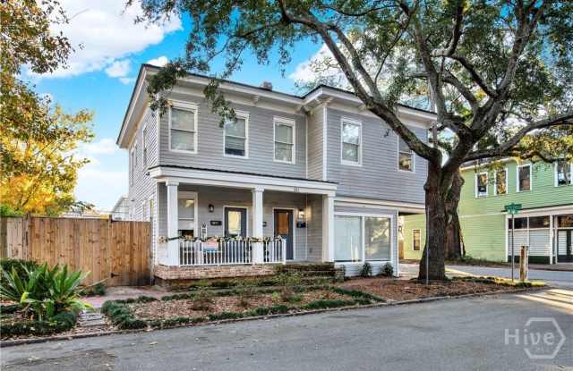 221 W Duffy Street photos photos