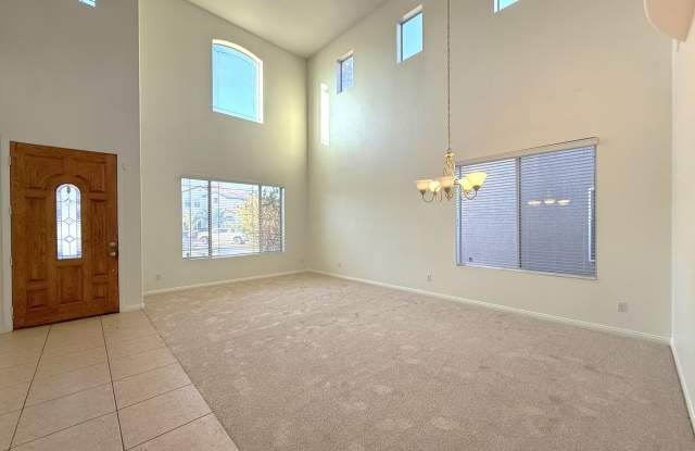 Spacious 4 Bedroom, 3 Bath Home in Henderson with Brand New Carpet! Pool Services Included! Gallery 4