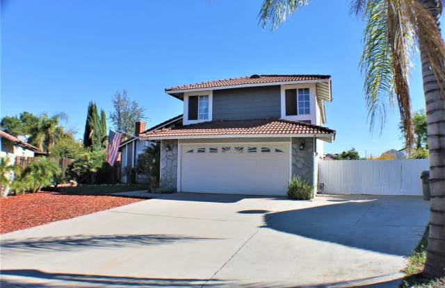 Great Family Home in Moreno Valley Gallery 3