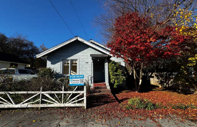 Sit out with your pet on the patio of this Arcata home! photos photos Sit out with your pet on the patio of this Arcata home! photos photos
