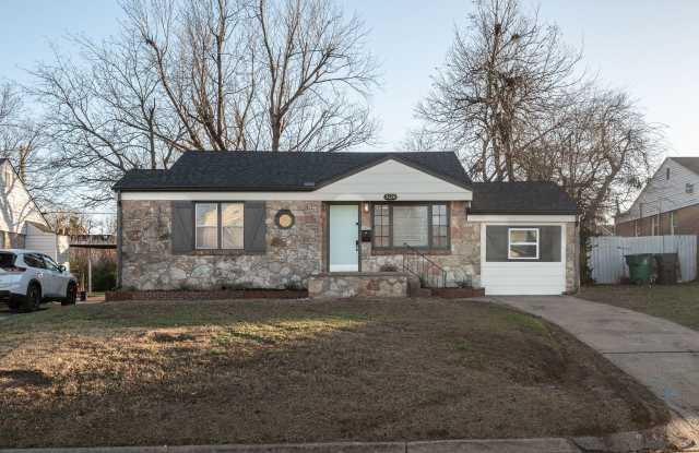 3120 Pioneer Avenue photos photos