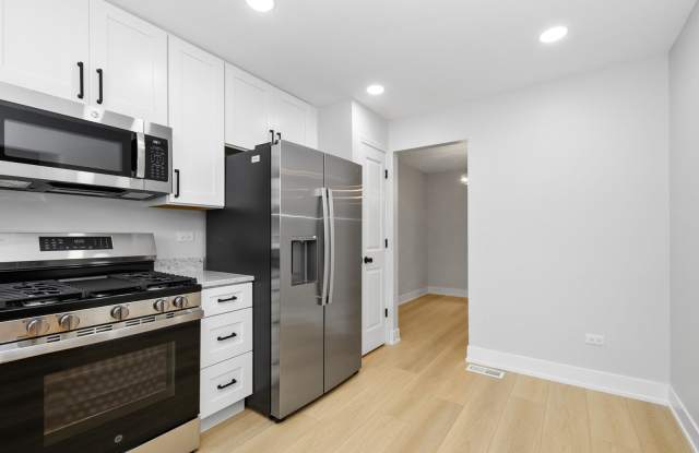 8161 W Orchard Drive Gallery 3
