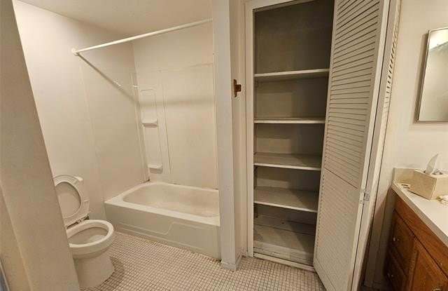 29576 CITY CENTER Drive photos photos