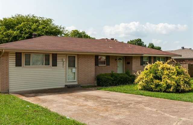 201 S Parks Drive Gallery 2