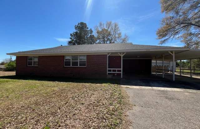 Renovated 2 Bedroom 1 Bath home with Another Room that could be used as a 3rd Bedroom! photos photos