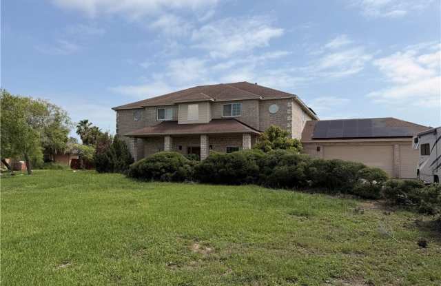 1638 Cantera Gallery 1