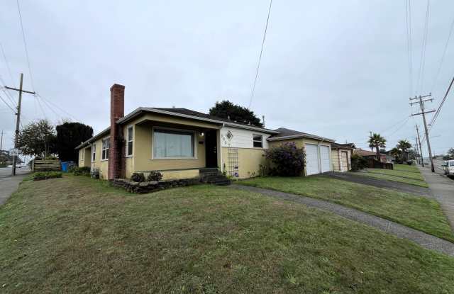 905 W Harris [PRM: Henry] photos photos