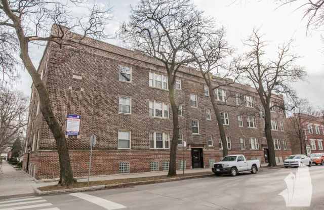 3455 North Wolcott Avenue photos photos