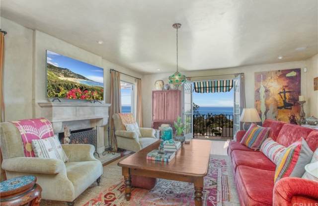 260 High Drive Gallery 2