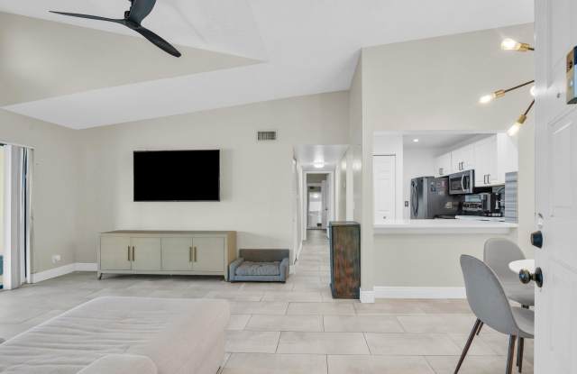 616 Sea Pine Way - 616 Sea Pine Way, Greenacres, FL 33415 616 Sea Pine Way - 616 Sea Pine Way, Greenacres, FL 33415