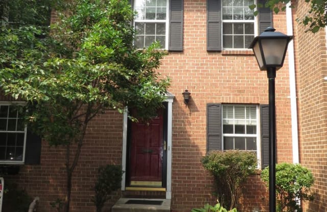 512 S. Henry St. - 512 South Henry Street, Alexandria, VA 22314