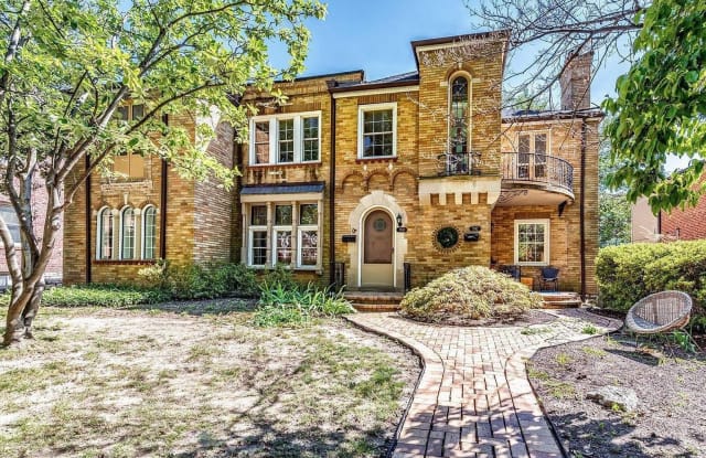 7542 Wellington Way - 7542 Wellington Way, Clayton, MO 63105