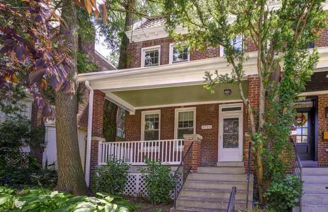 Wonderful 4 BR 2.5 Bath house in Cathedral Heights photos photos Wonderful 4 BR 2.5 Bath house in Cathedral Heights photos photos