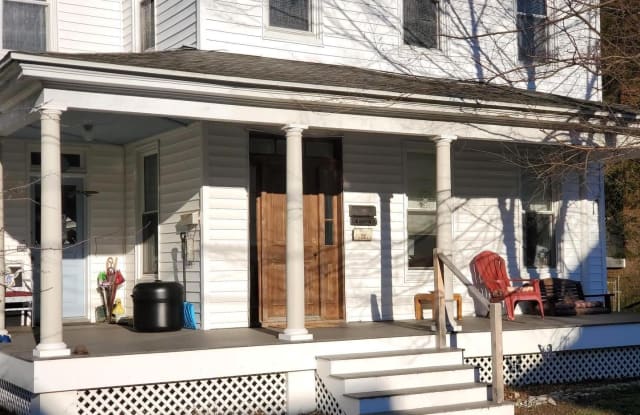611 LOCUST STREET - 611 Locust Street, Cambridge, MD 21613