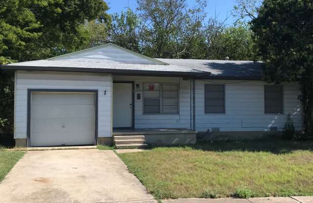 109 West Vardeman Avenue photos photos