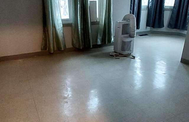 1501 15th Street - 1501 15th Street, Altoona, PA 16601