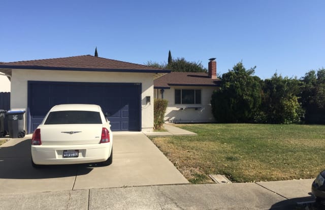 2342 Channing Place - 2342 Channing Place, Fairfield, CA 94533