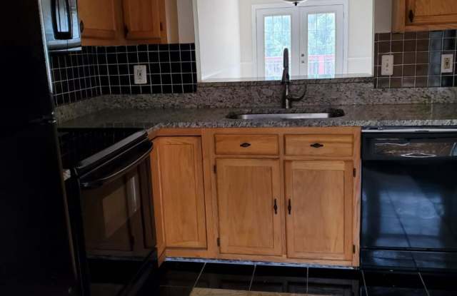 4121 APPLEGATE COURT Gallery 4