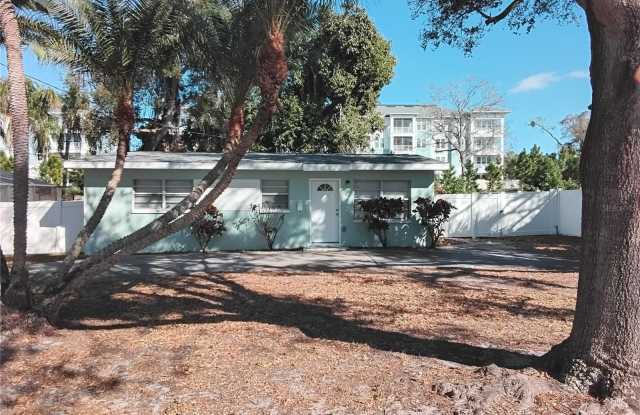 327 BARBARA CIRCLE Gallery 2