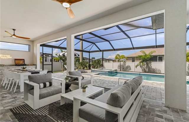 1923 SW 27th Ter lot: 50 photos photos 1923 SW 27th Ter lot: 50 photos photos