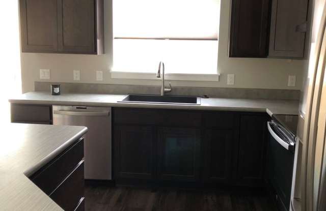 127 Crystal View Court - 1 Gallery 3