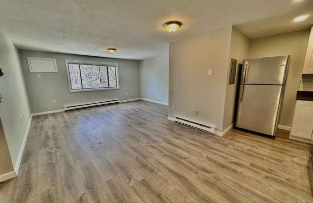 437 Sunderland RoadApt G Gallery 4