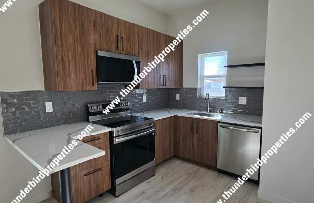 FULLY REMODELED 1-bedroom, 1-bath home with a carport Gallery 3