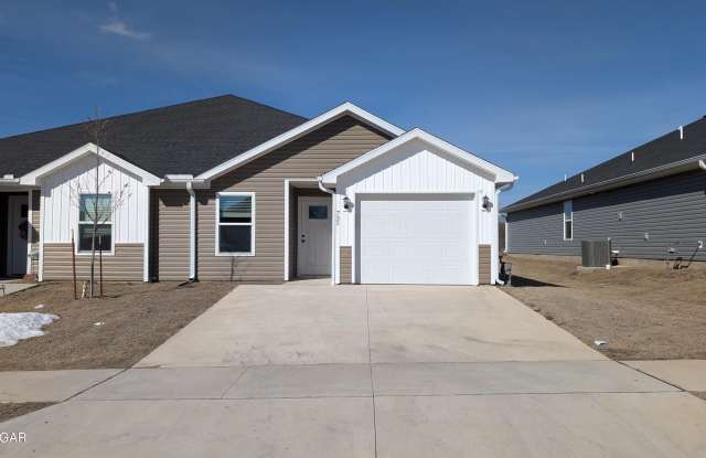 735 Short Leaf Lane photos photos